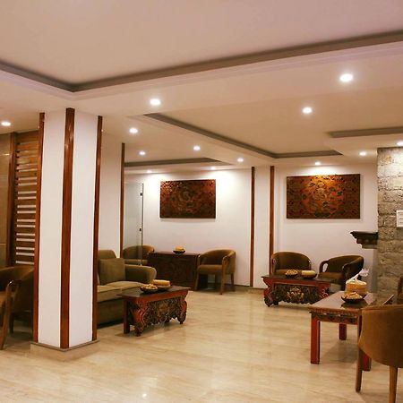 The Denzong Shangrila Gangtok Exterior foto