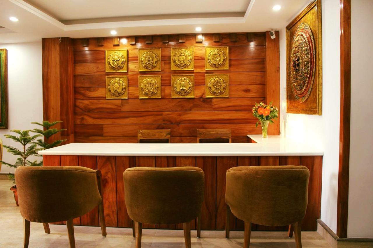 The Denzong Shangrila Gangtok Exterior foto